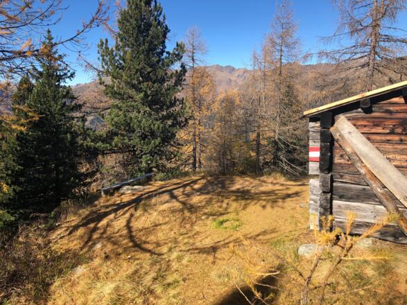Unterwegs nette Hütten für eine Rast