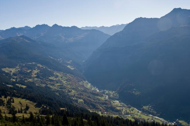 Blick über Silbertal bis zur Lobspitze
