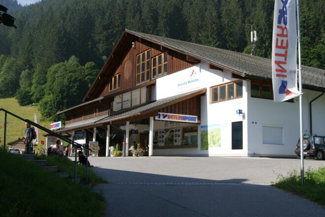 Auffahrt mit der Versettla Bahn