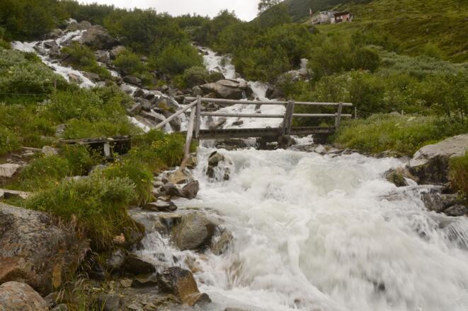 Die Plangeroßalm liegt ein paar Meter oberhalb des Luß-Baches