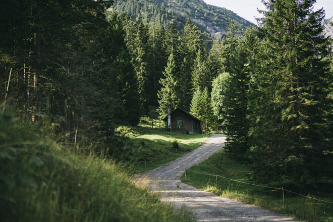 Herrenweg durchs Galinatal  (c) Dominic Berchtold / Vorarlberg Tourismus