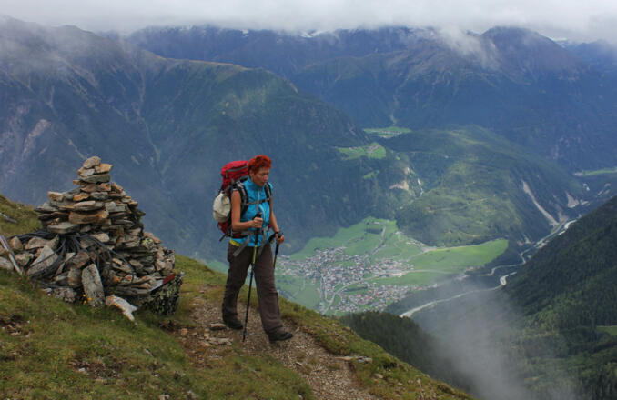 Beginn der schönen Querung zur Erlanger Hütte
