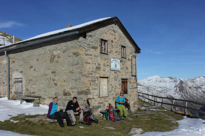 Alte Prager Hütte