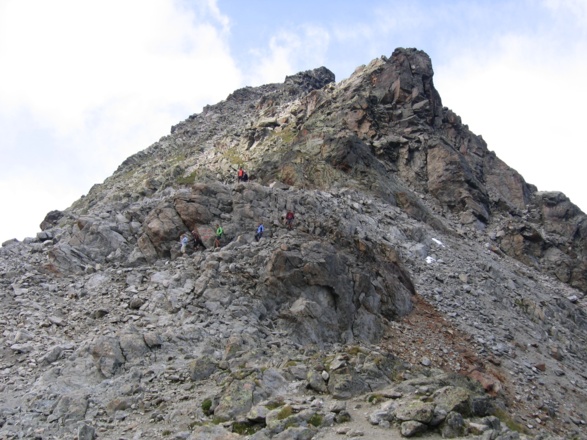 Aufstieg vom Plattenjoch zur Westlichen Plattenspitze.