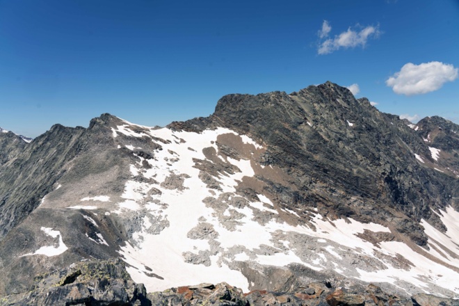 Lenkstein gesehen vom Rosshorn; links das Fennereck und das Lenksteinjoch