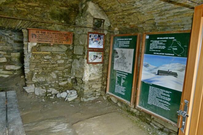 Im kleinen Museum im Tauernhaus