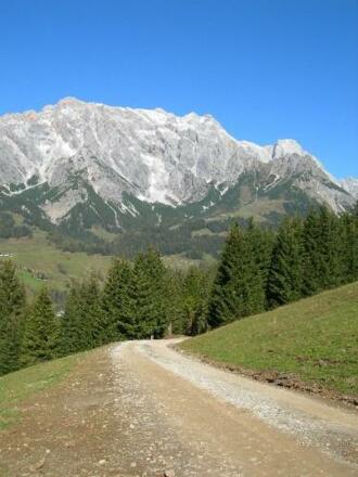 Traumhafte Aussicht auf die umgebende Berweglt