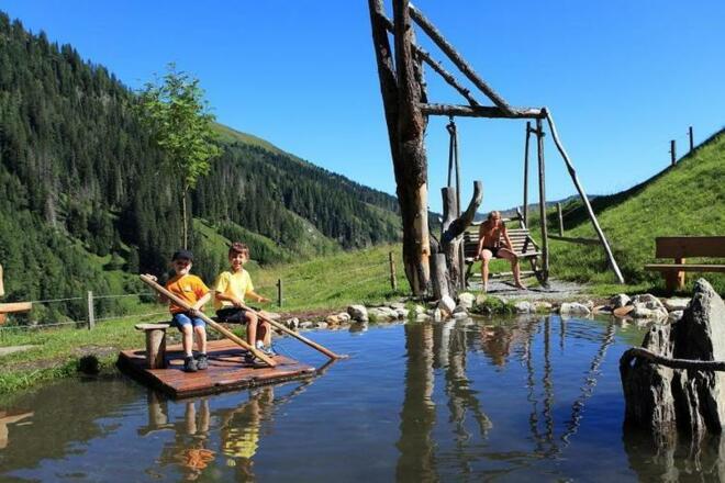 Teich auf der Reitalm