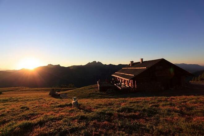 Sonnenuntergang auf der Saukaralm