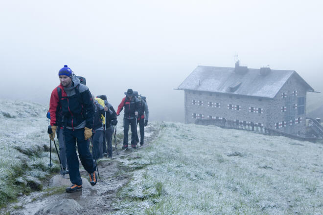 Start für Gipfel - im Schneetreiben