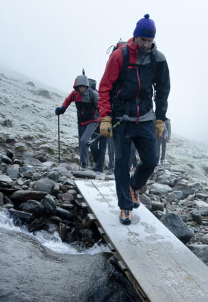 sehr früh am Morgen