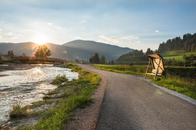Weg der Enns entlang