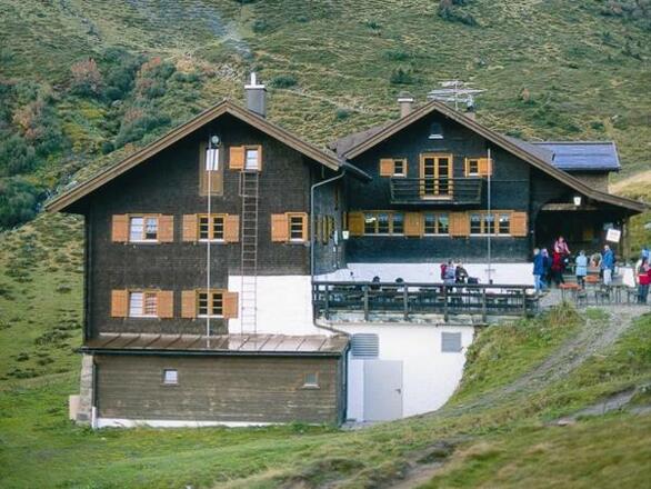 Schwarzwasserhütte