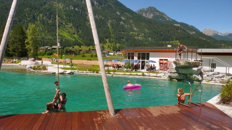 Naturbadeteich Badino