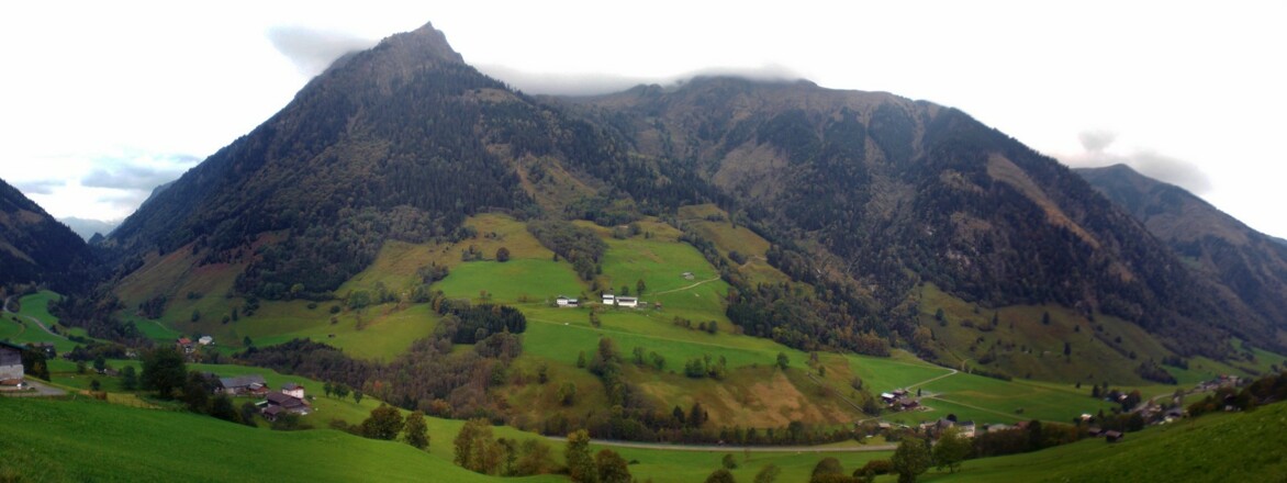 Panorama Wanderweg Bad Fuscher Straße - Reith - Embachkapelle