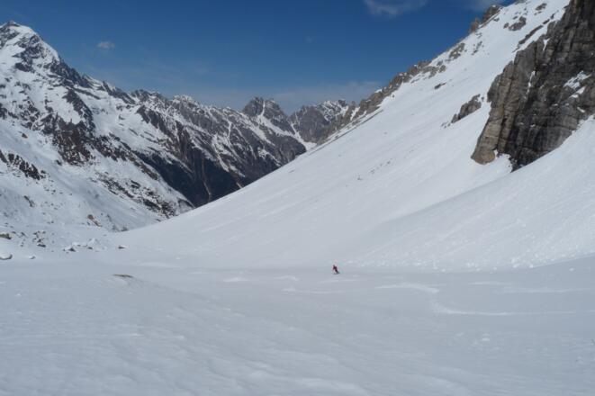 Das Plateau im Bereich der Tribulaunhütte bietet im Frühjahr zumeist herrlichen Firn.