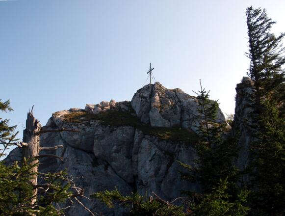 1970 m Scharte, Steinerner Jäger beim Anstieg