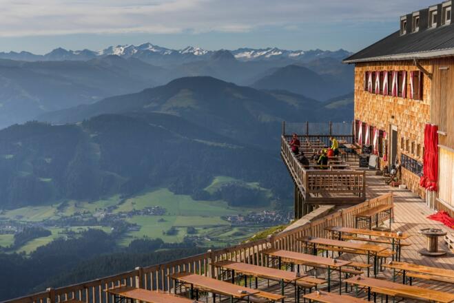 Ellmau_Gruttenhütte_Terrasse_Wilder Kaiser