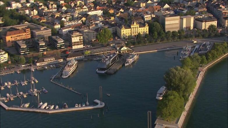 Der neue Bregenzer Hafen mit der Sonnenkönigin