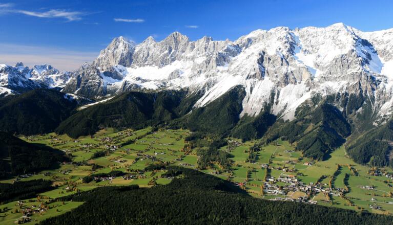 Blick auf das Dachsteinmassiv