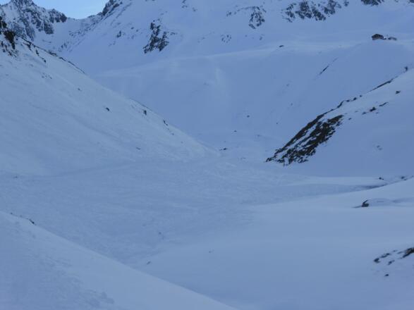 Beginn des Lawinenstrich an der Eng. Position N47° 09.726' E11° 05.100', 2103m.