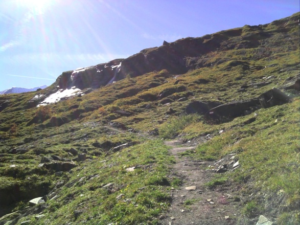 Abzweigung unten 'Neuer Weg'