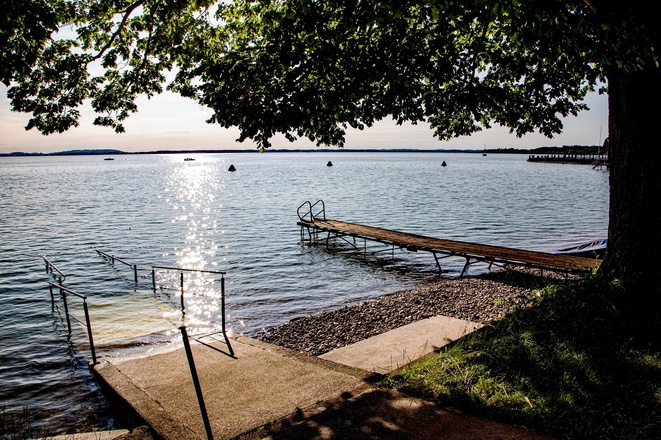 Ferienwohnungen am Strandbad - Zugang zum Chiemsee