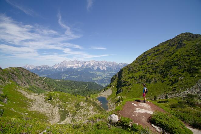 Blick hinunter auf den Spiegelsee