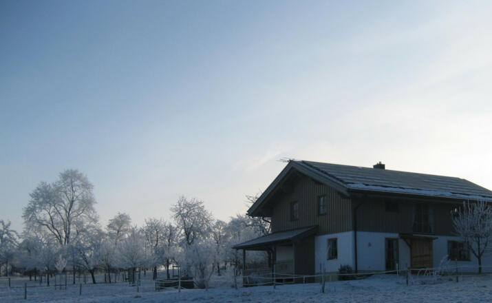 Hausansicht Winter