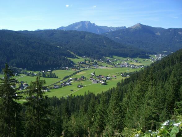 Panorama auf Gosau entlang der Durchgangalmrunde