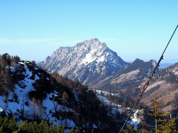 Traunstein vom Zwillingskogel gesehen.