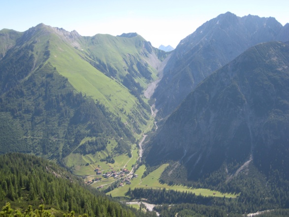 Blick vom Hirschhals auf Gramais