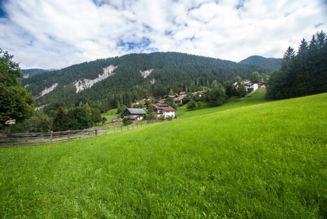 Auf dem Weg zum Warterdorf