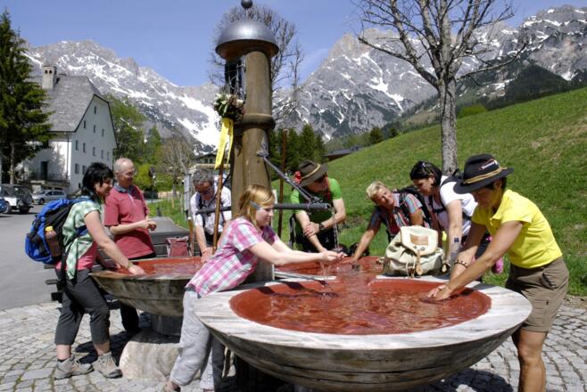 Dreifaltigkeitsbrunnen in Hintertal