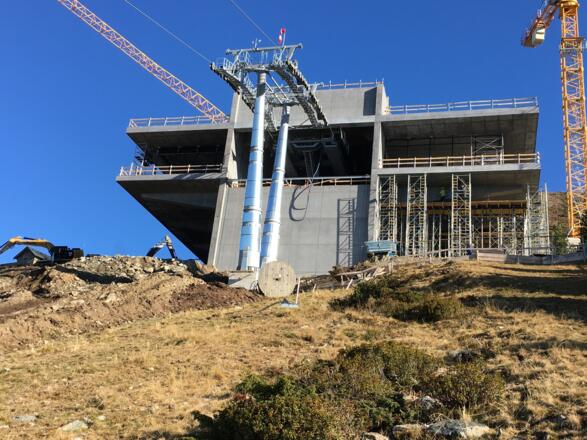 Neubau Bergstation Patscherkofelbahn  - gewaltig-