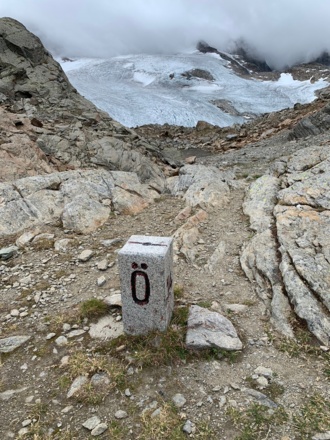 Granzstein an der "Roten Furka"