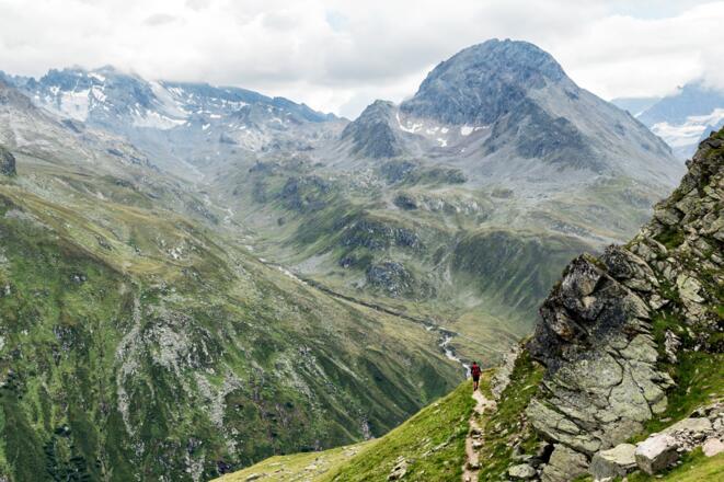 Vallülaweg