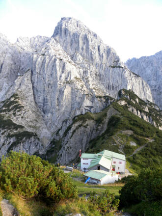 Stripsenjochhaus mit Totenkirchl