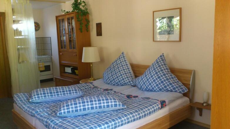 Wohn-/Schlafraum Ferienwohnung Huber