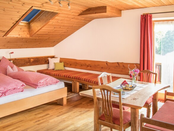 BeimDanner_fewobernadetteschalf-wohnbereich_