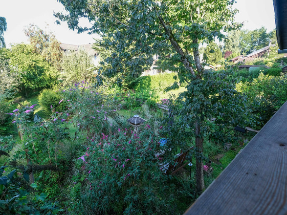 Gartenansicht von Balkon