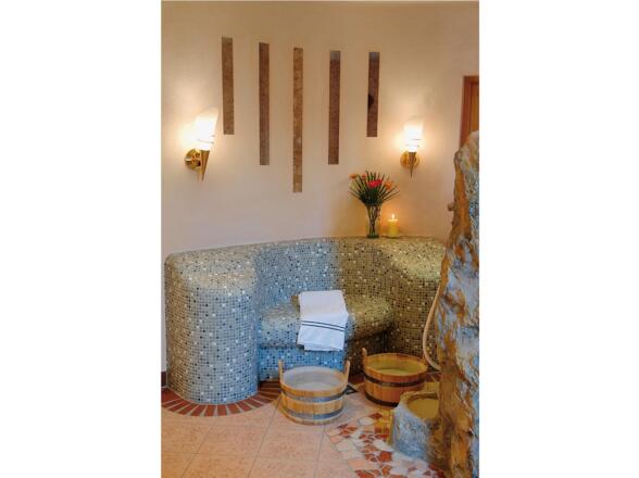 Wellnessbereich - Wärmebank