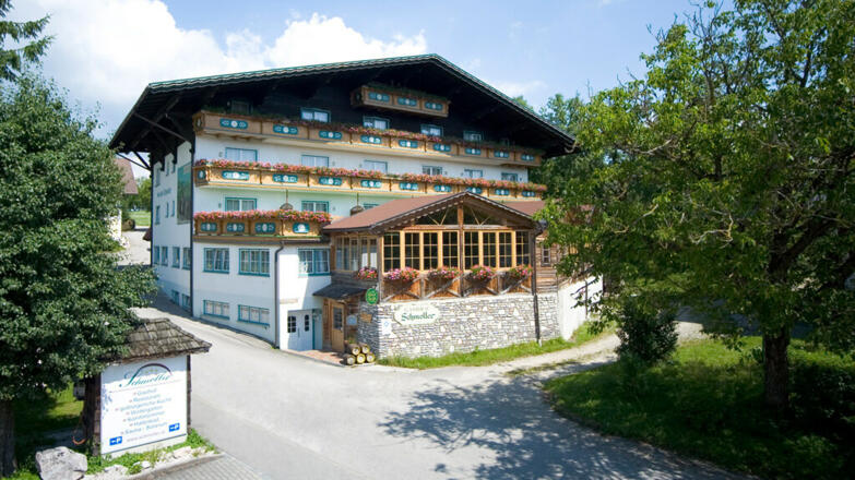 Hausansicht Hotel Schmoller, Berg im Attergau