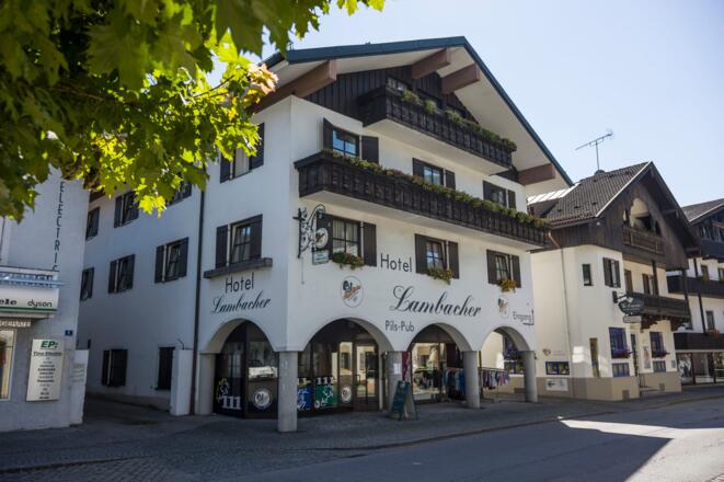 Hotel-Garni Lambacher