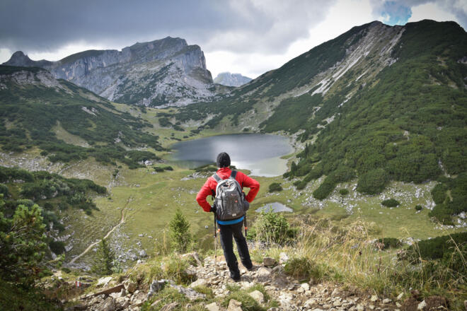 Wanderer am Zireiner See