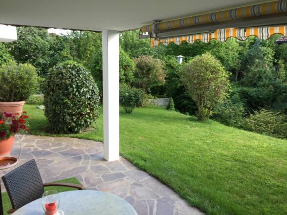 Terrasse mit Markiese