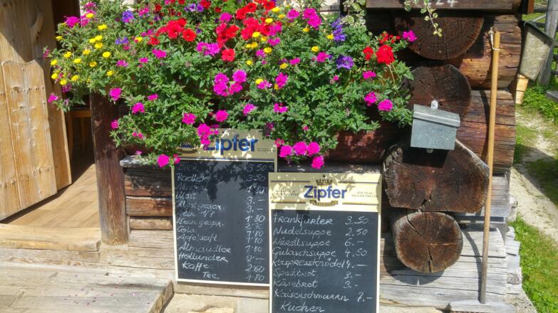 speisekarte-iglmoosalm-gosau-foto-chris