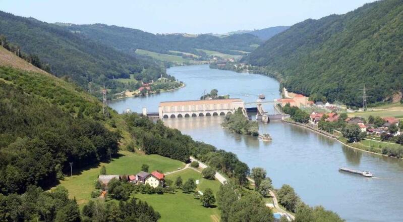 Kraftwerk Jochenstein