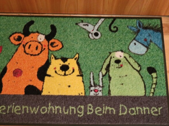 BeimDanner_fewoelisabeth_tritteinbringglückherein