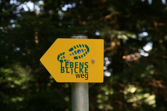 Kennzeichnung Lebensblickeweg